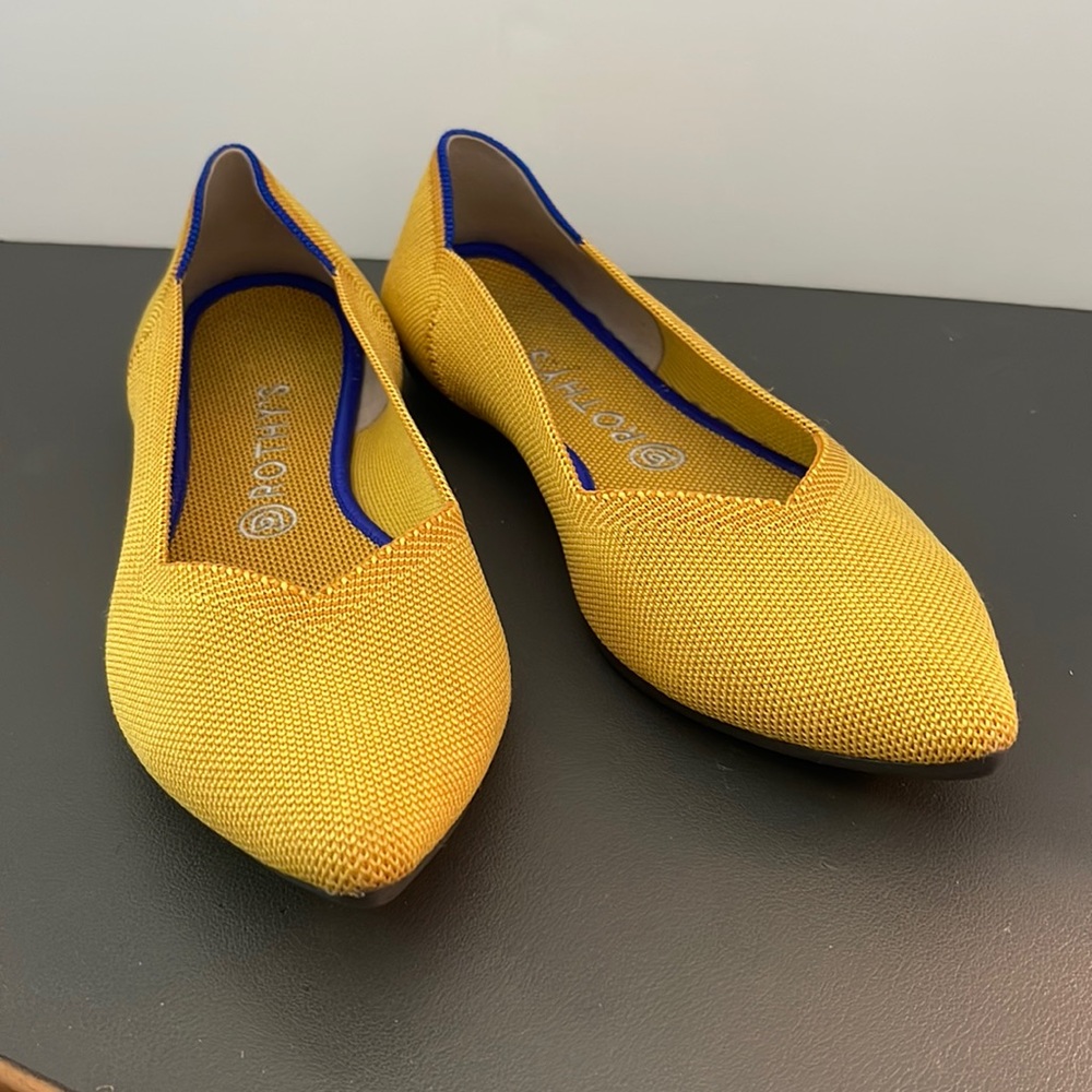 Rothy’s 10.5 pointed toe flats. Gold/yellow.